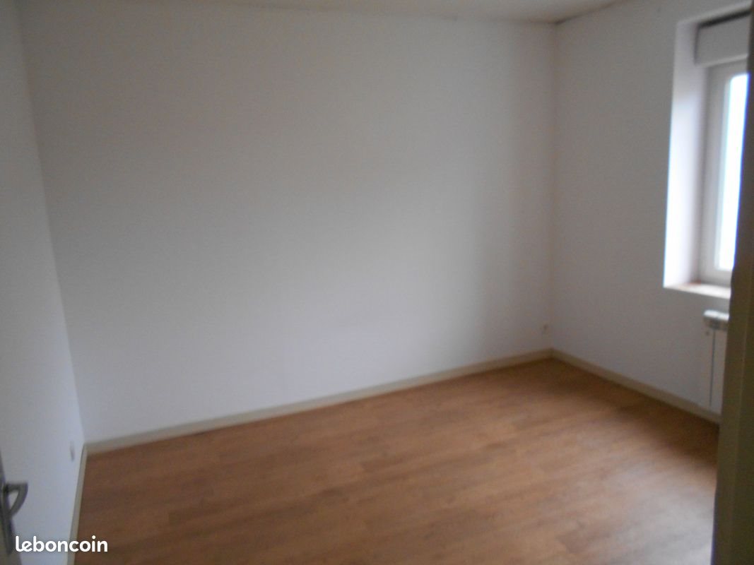 Appartement à louer, 62m², Malrevers