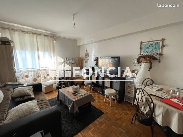 Appartement à louer, 43m², Chenôve