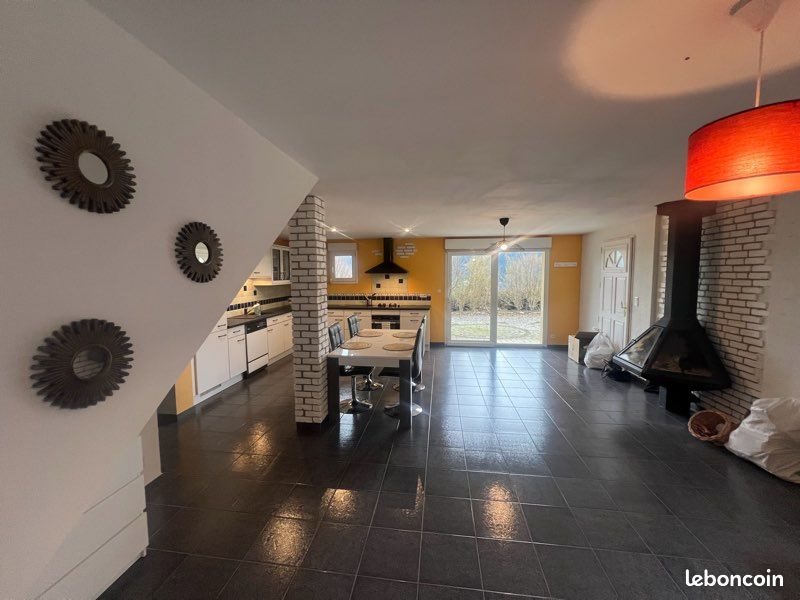 Appartement à louer, 70m², Villers-le-Lac