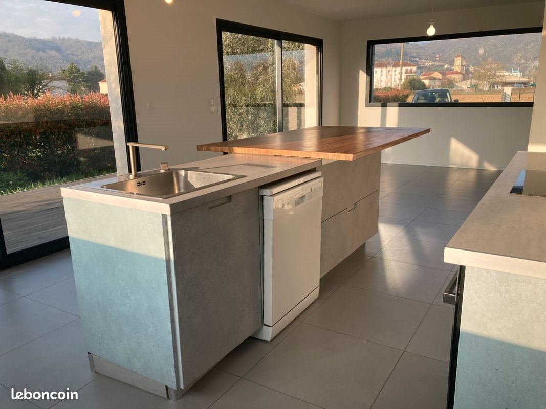 Maison à louer, 115m², Sablons