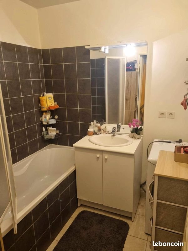 Appartement à louer, 45m², Riom