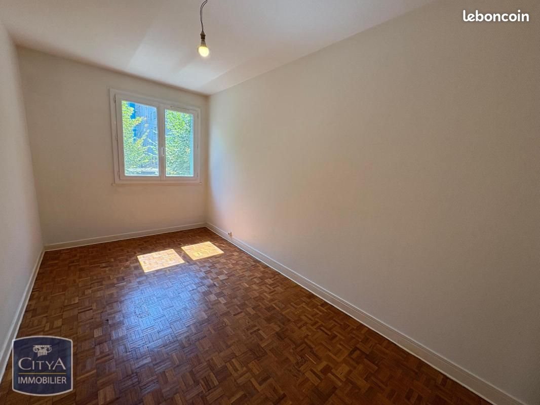 Appartement à louer, 60m², Grenoble