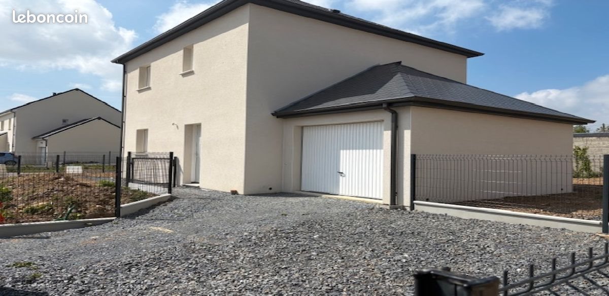 Maison à louer, 96m², Sommervieu