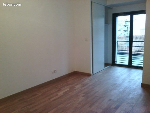 Appartement à louer, 45m², Saint-Etienne