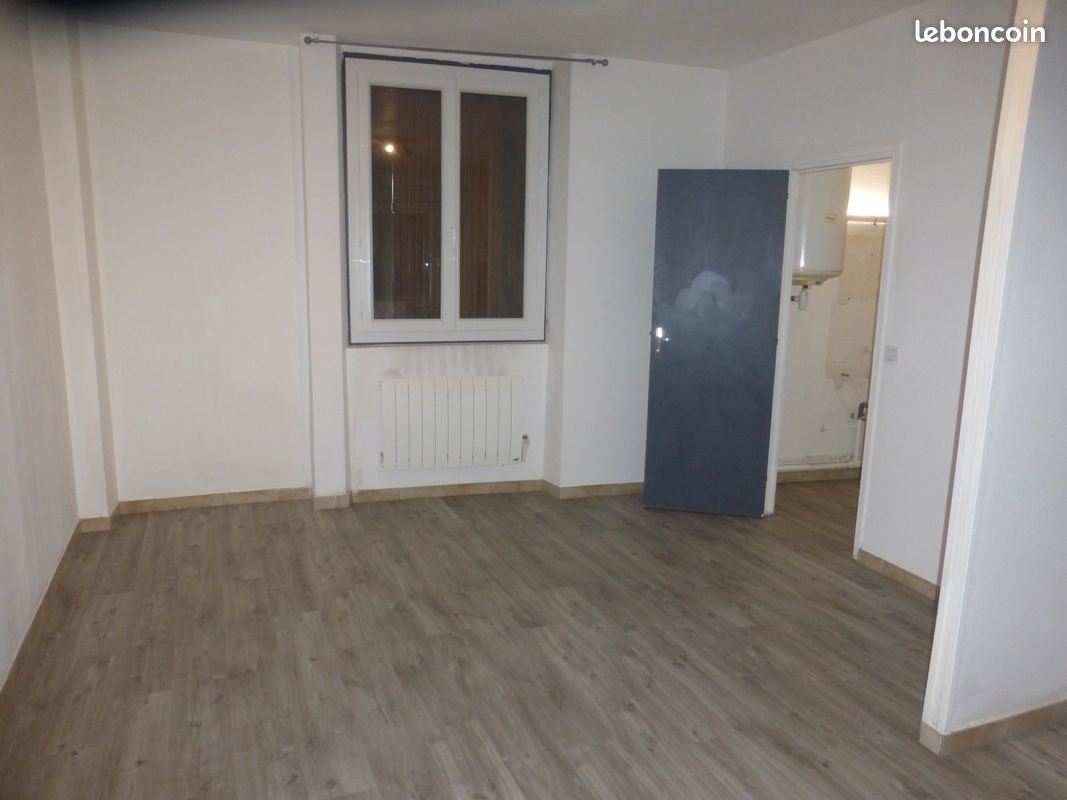 Appartement à louer, 25m², La Croix-en-Touraine