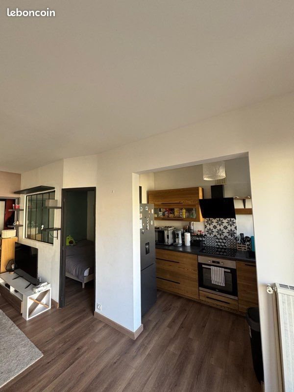 Appartement à louer, 39m², Nîmes