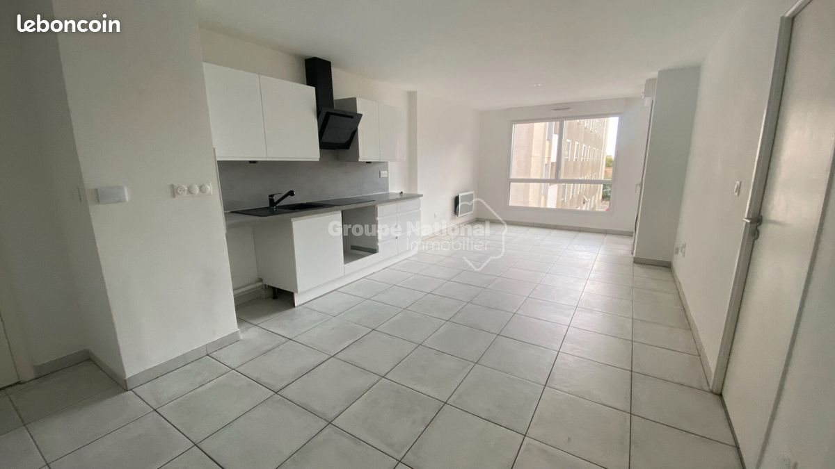 Appartement à louer, 67m², Nîmes