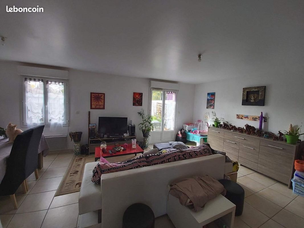 Maison à louer, 101m², Cartelègue