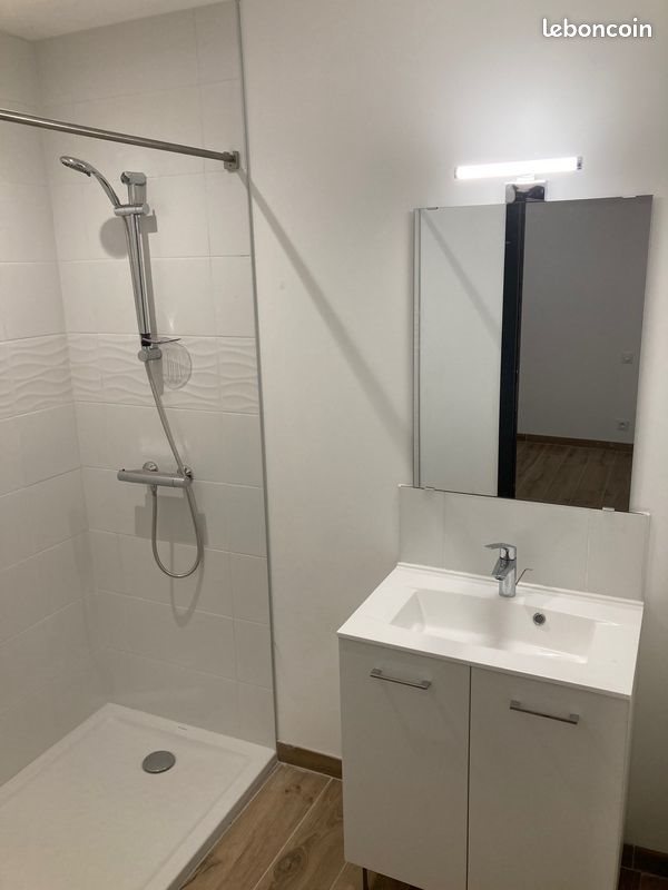 Appartement à louer, 85m², Rieux