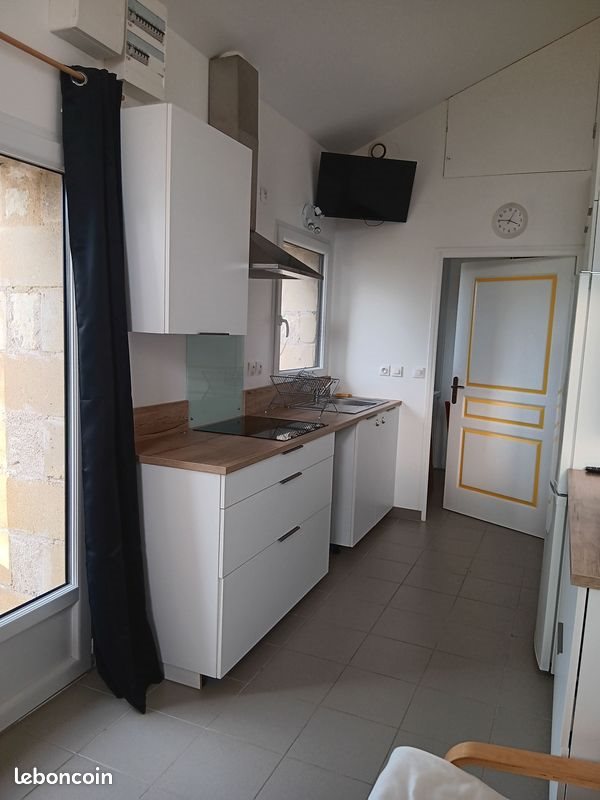 Maison à louer, 30m², Gennes