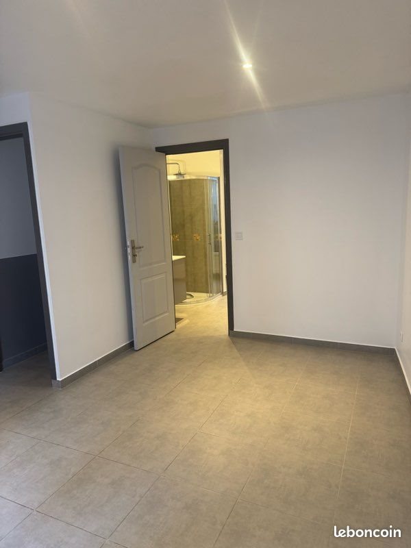 Appartement à louer, 31m², Brie-Comte-Robert
