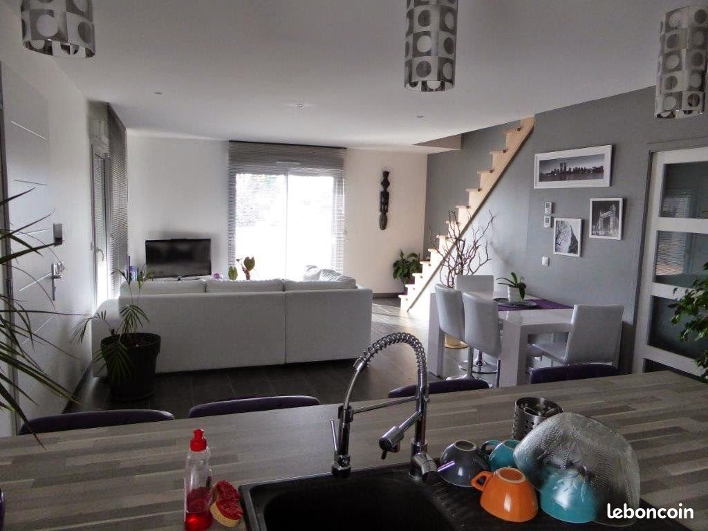 Maison à louer, 85m², Pont-Saint-Esprit