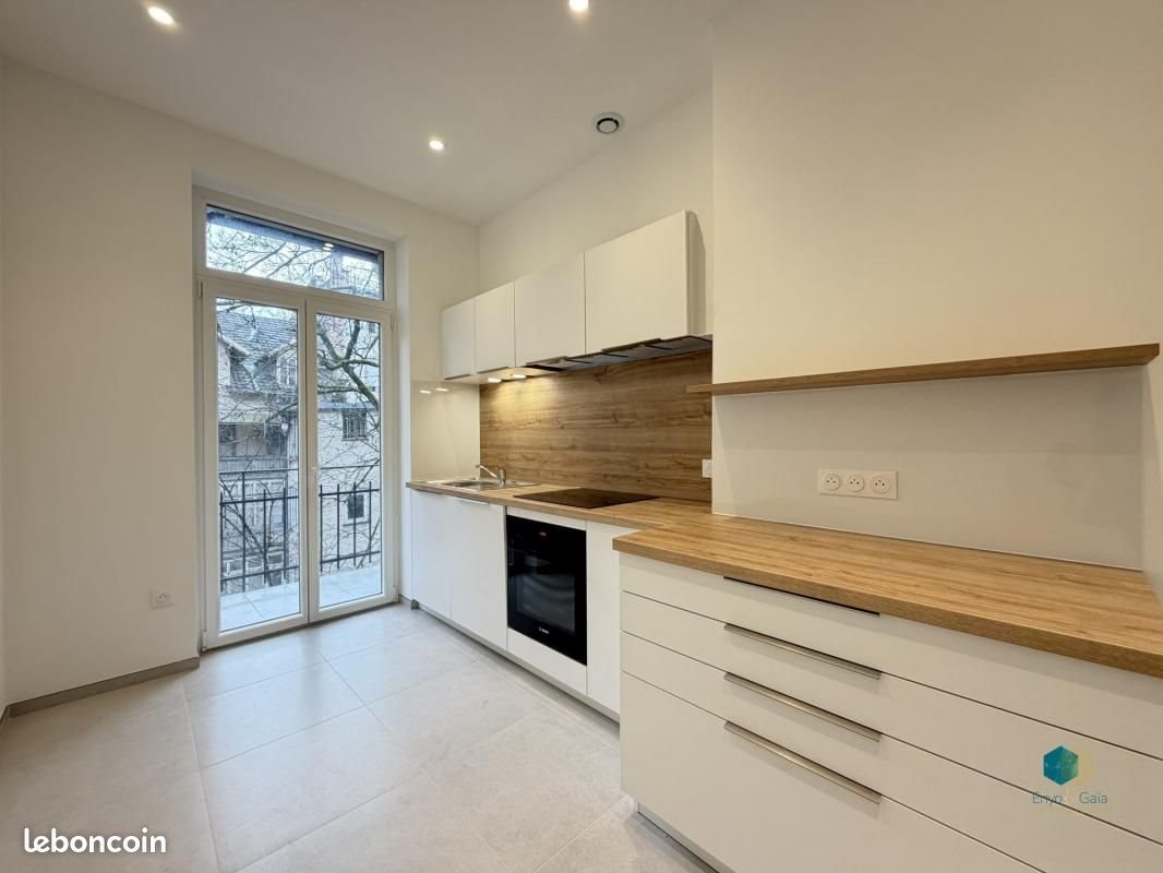 Appartement à louer, 80m², Strasbourg