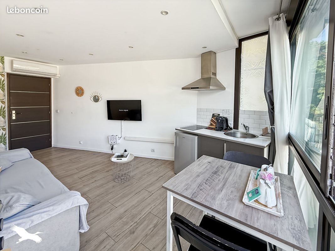 Appartement à louer, 16m², Marseille 8ème