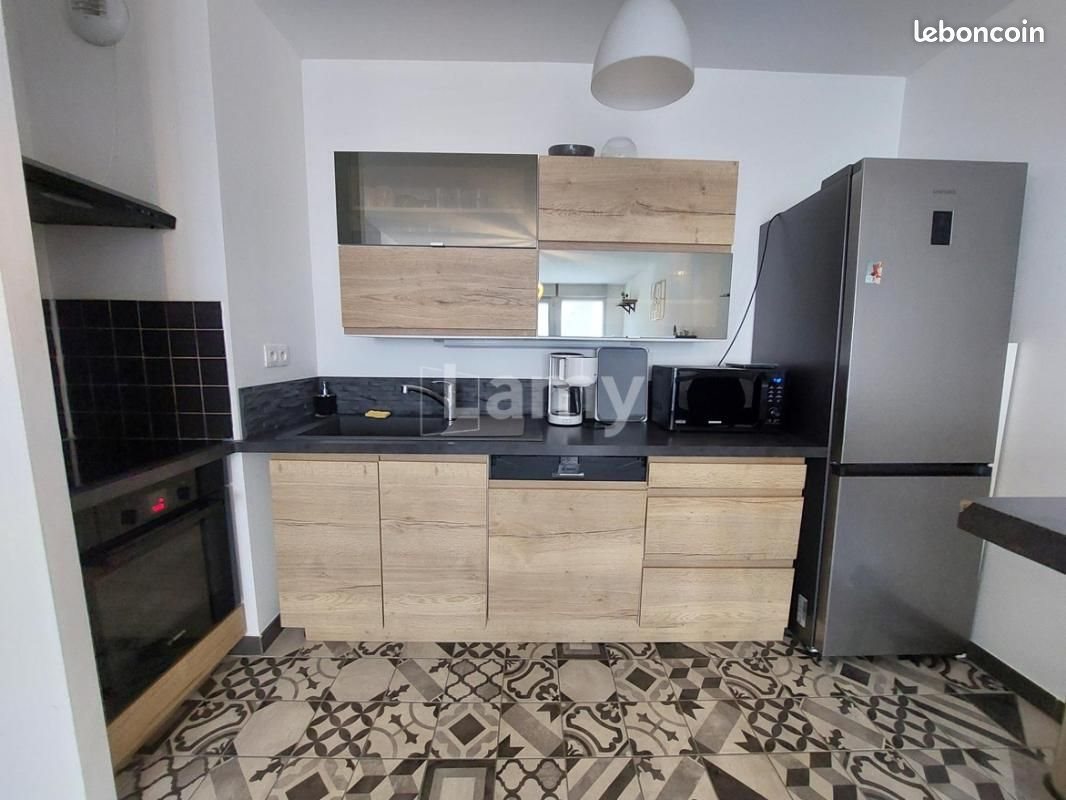 Appartement à louer, 60m², Reims