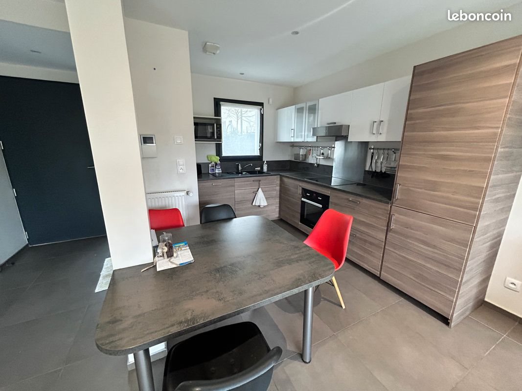 Appartement à louer, 70m², Communay