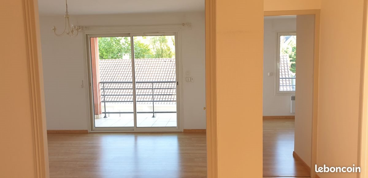 Appartement à louer, 75m², Saint-Amand-Montrond