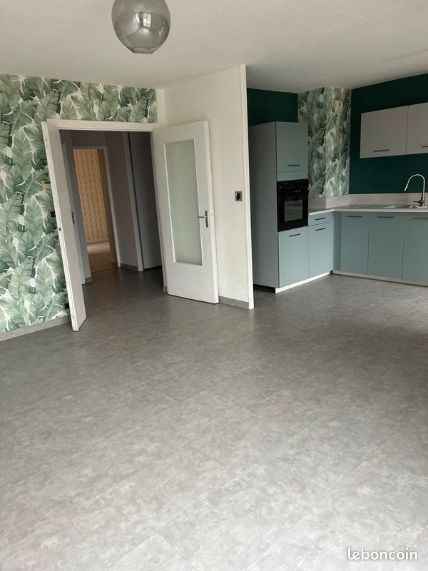 Appartement à vendre, 79m², Saint-Just-Saint-Rambert