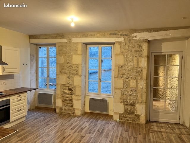 Appartement à louer, 77m², Saint-Jean-d'Angély