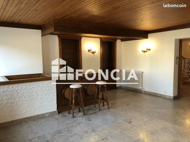 Maison à louer, 154m², Saint-Etienne