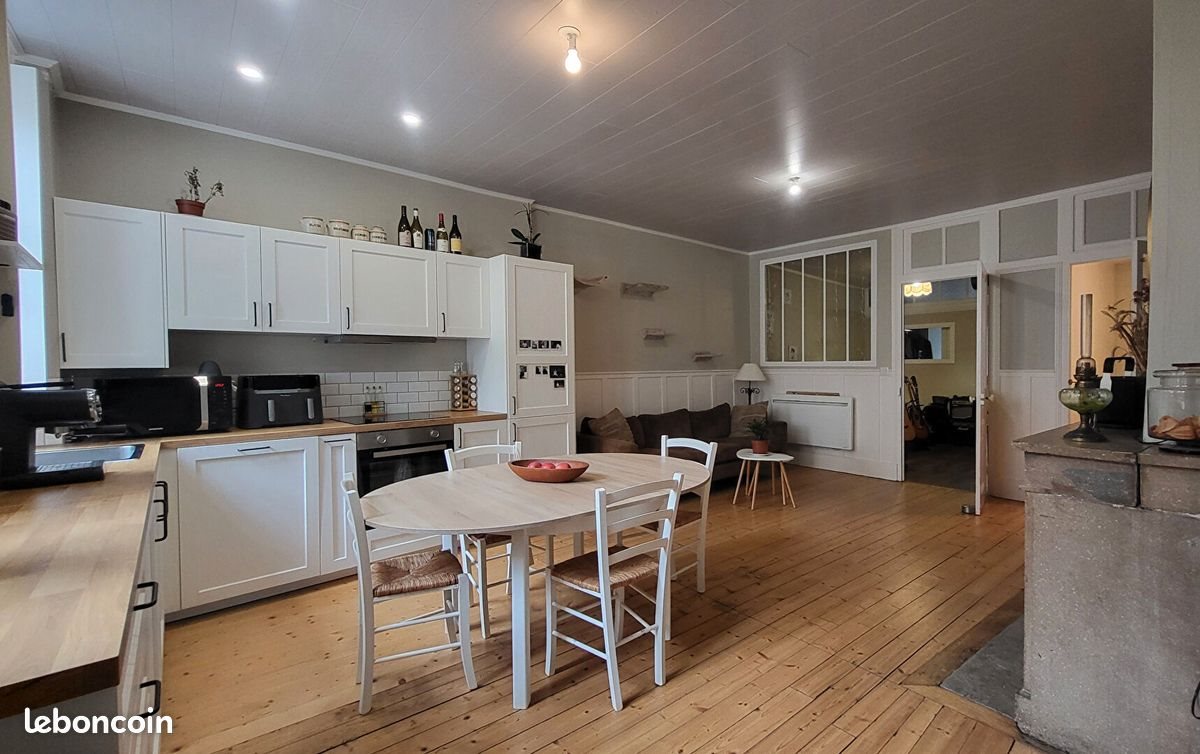 Appartement à vendre, 69m², Lons-le-Saunier