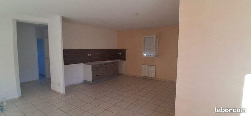 Appartement à louer, 75m², Lancié