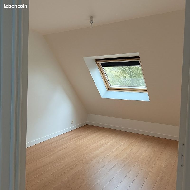 Maison à louer, 90m², Saint-Etienne-de-Montluc