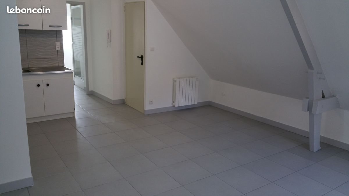 Appartement à louer, 35m², Evron