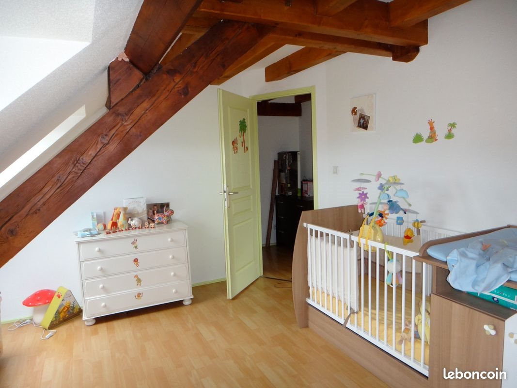 Appartement à louer, 84m², Fontaine