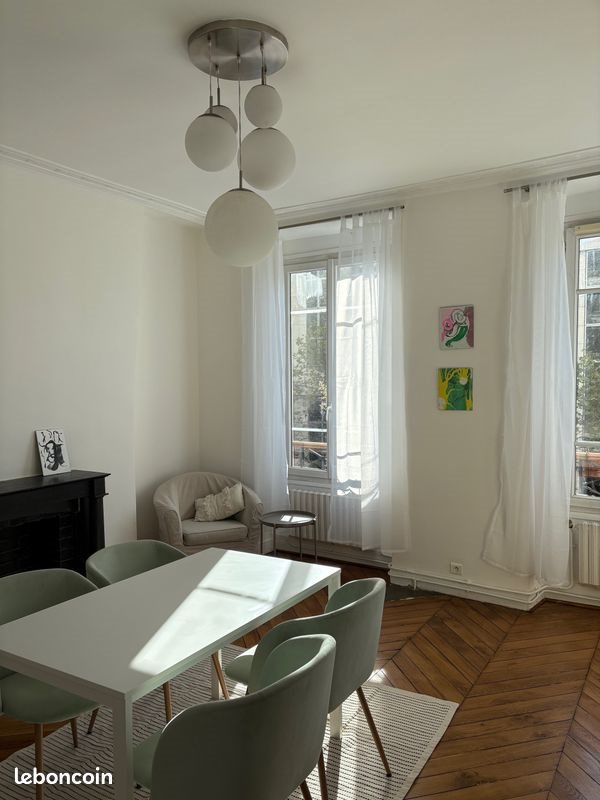 Appartement à louer, 56m², Paris 18ème