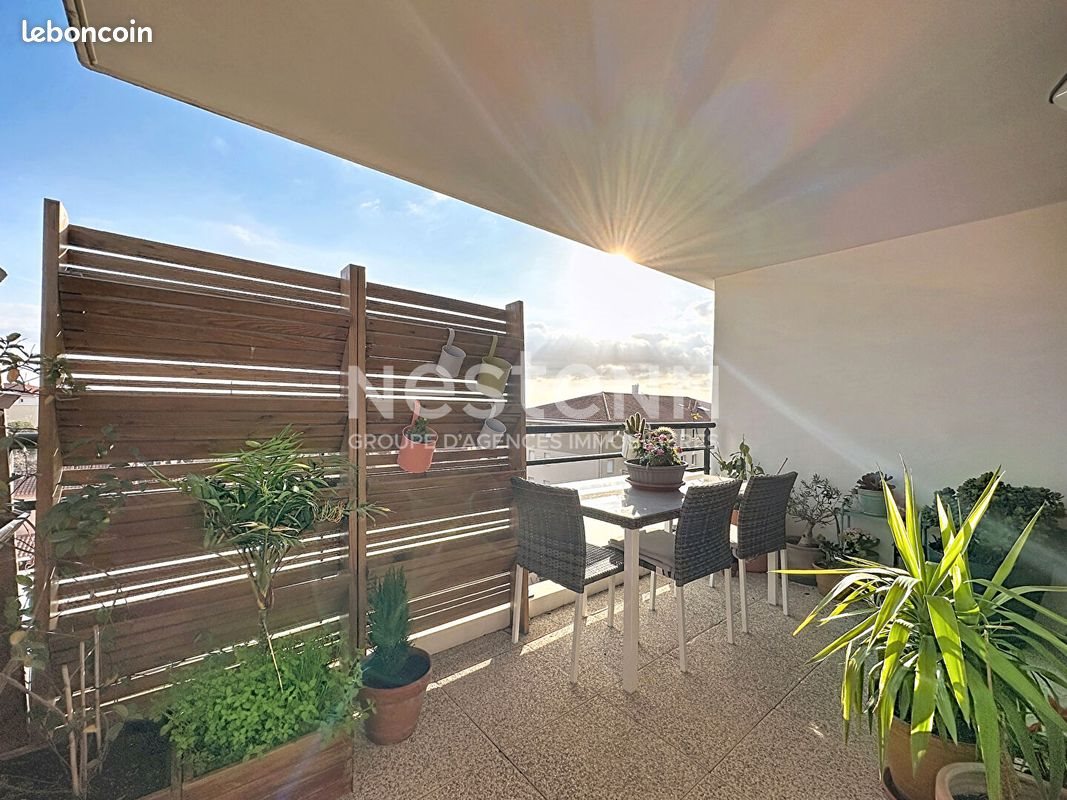 Appartement à vendre, 71m², Miramas