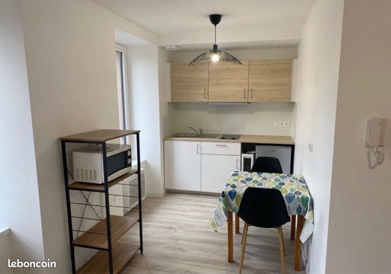 Appartement à louer, 21m², Apt