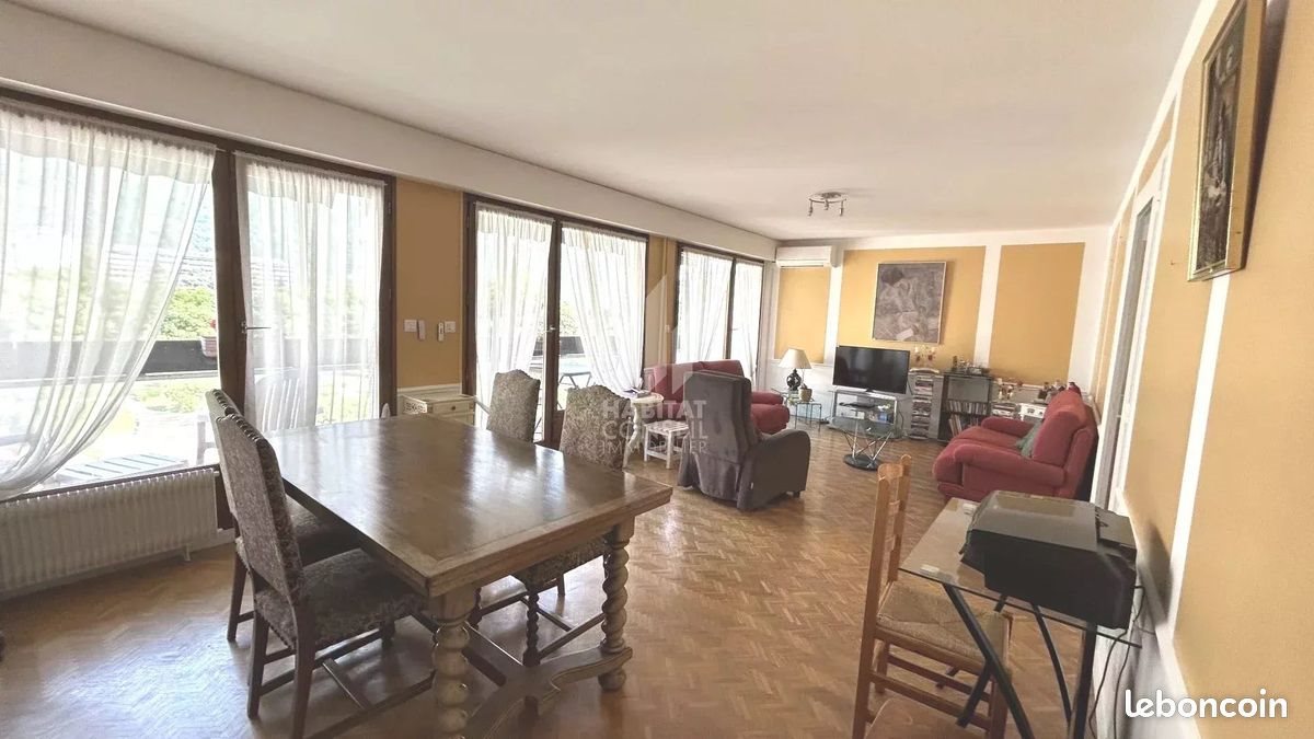 Appartement à vendre, 109m², Saint-Egrève