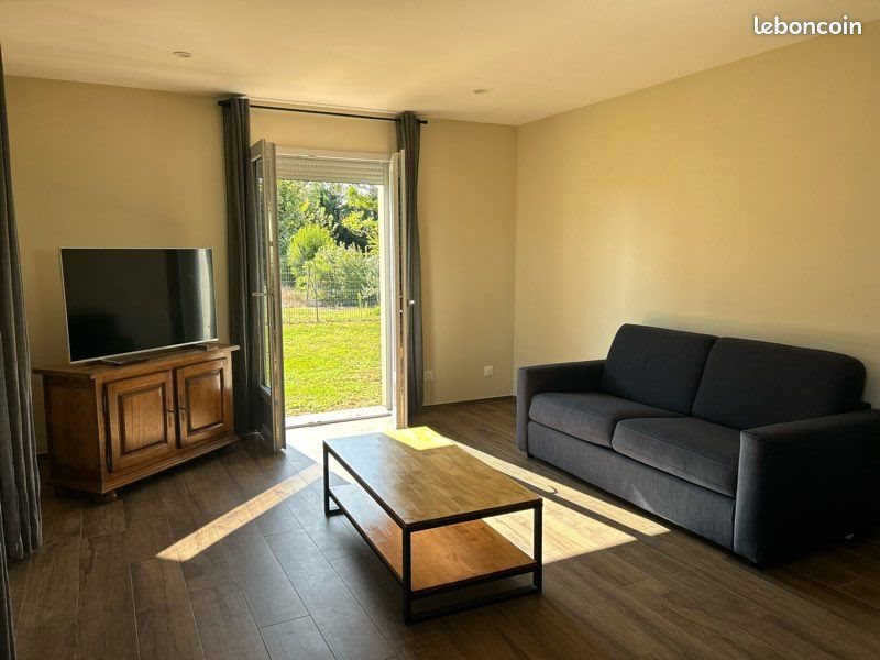 Maison à louer, 122m², Boé