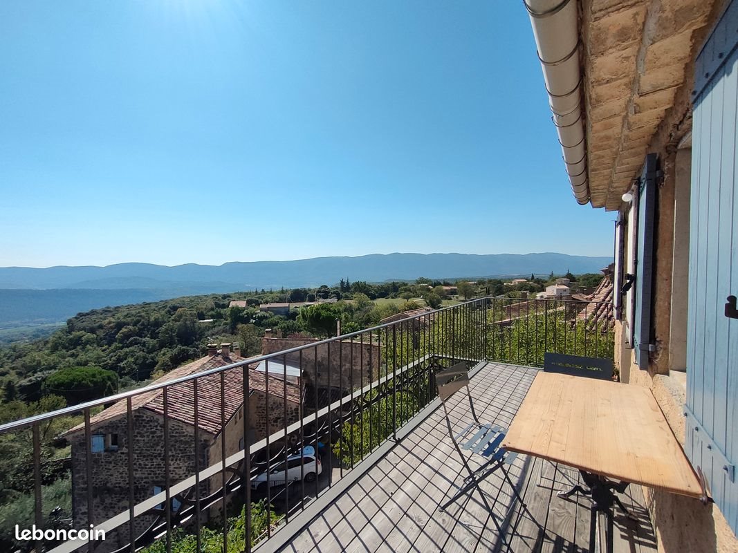 Appartement à louer, 70m², Viens