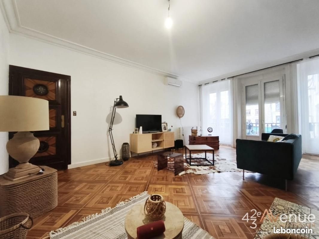 Appartement à vendre, 139m², Saint-Etienne