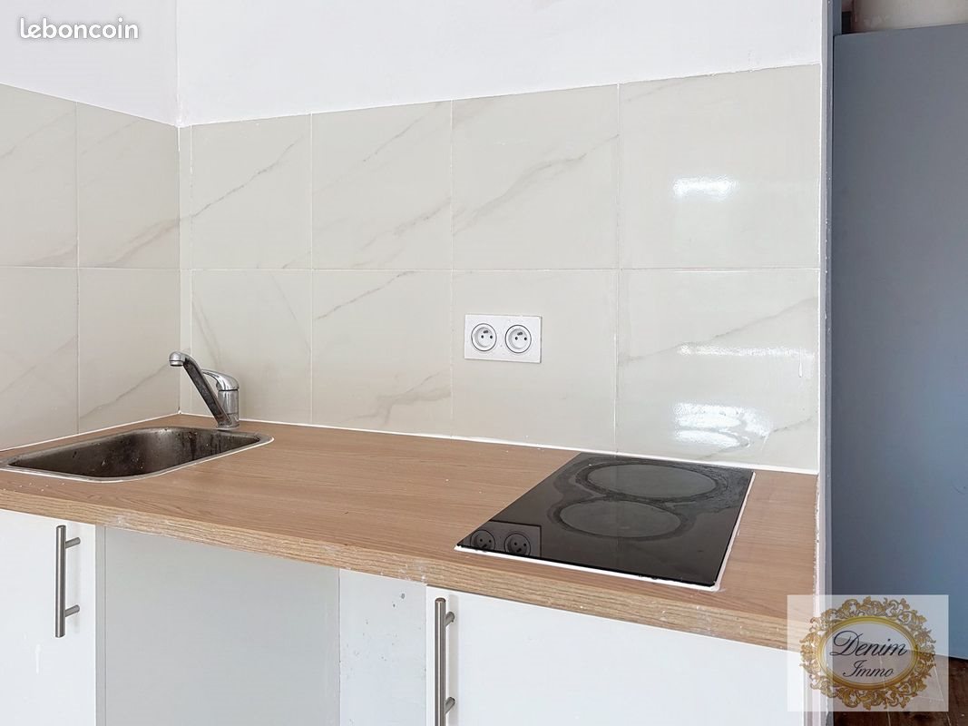 Appartement à vendre, 23m², Nîmes