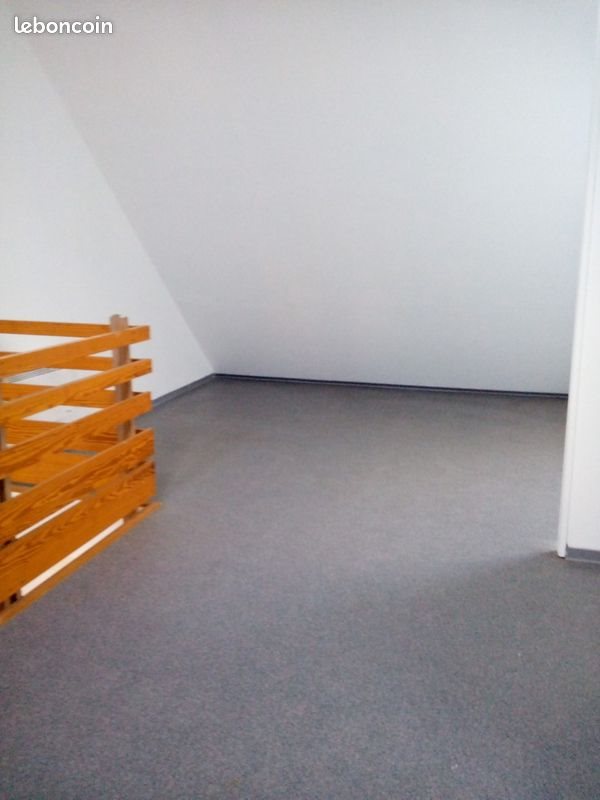 Appartement à louer, 84m², Avesnes-sur-Helpe