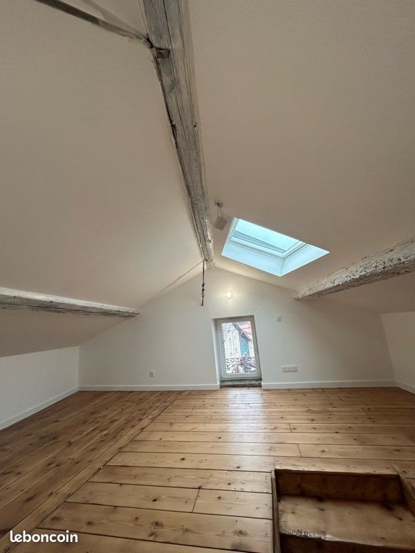 Maison à louer, 101m², Vernaison
