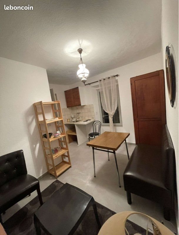 Appartement à louer, 16m², Vaison-la-Romaine