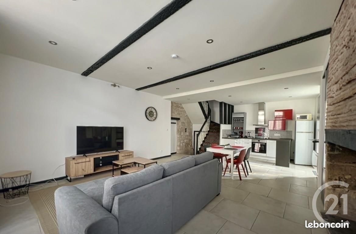 Maison à louer, 77m², Saint-Pastour