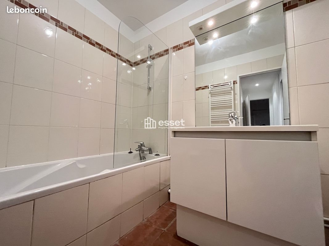 Appartement à louer, 51m², Paris 20ème