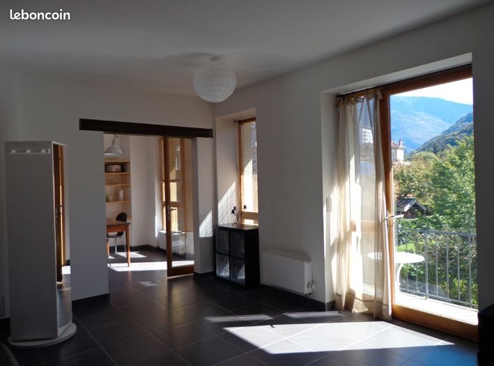 Appartement à louer, 67m², Albertville