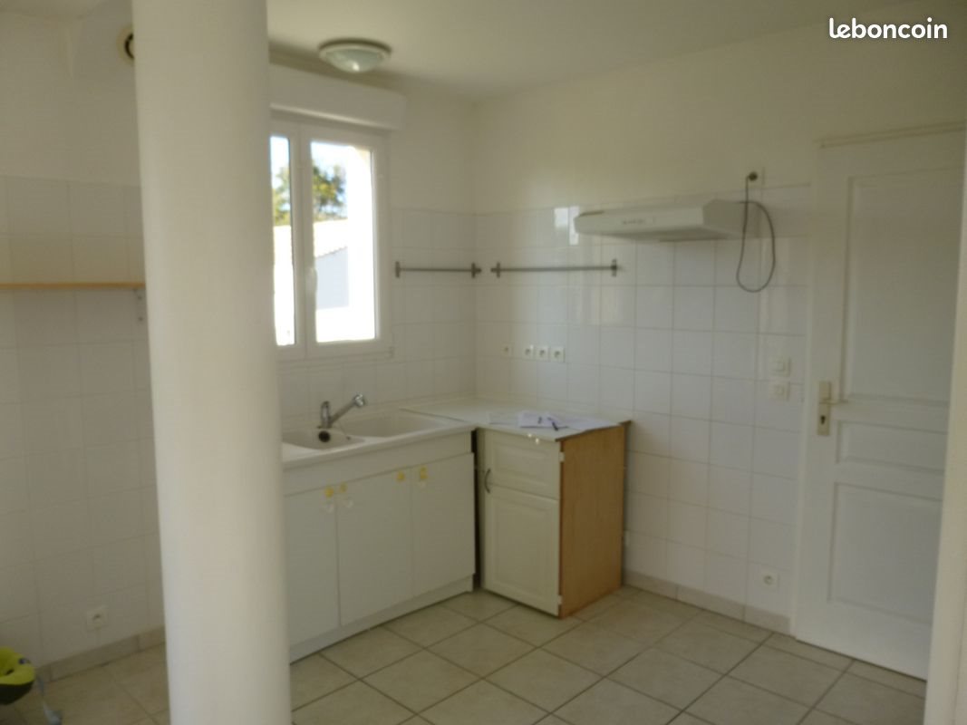 Maison à louer, 77m², La Clisse