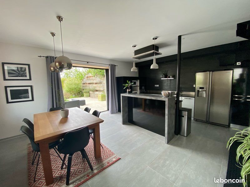 Maison à louer, 115m², Fougères