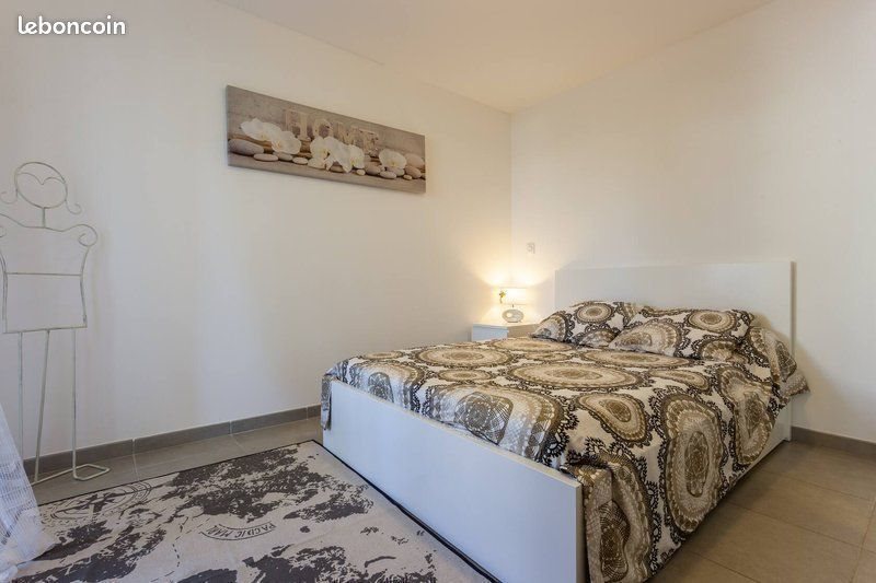 Appartement à louer, 50m², Marseille 8ème