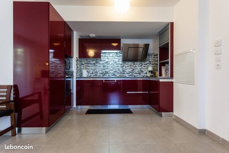 Appartement à louer, 50m², Marseille 8ème