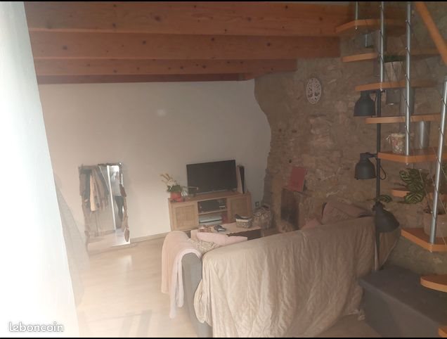Appartement à louer, 22m², Courthézon