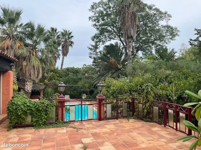 Maison à vendre, 400m², La Cadière-d'Azur