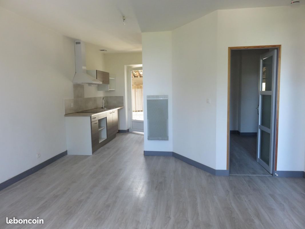 Maison à louer, 42m², Saint-Frichoux